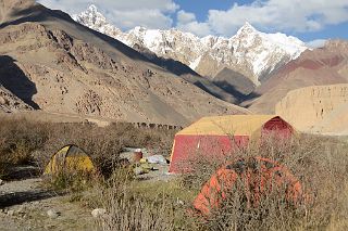 32 Tents At Kerqin Camp 3968m Late Afternoon Looking East To Mountains In The Shaksgam Valley On Trek To K2 North Face In China.jpg